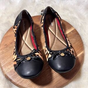 G. H. Bass Lana Leopard Print Ballet Flats Size 7.5